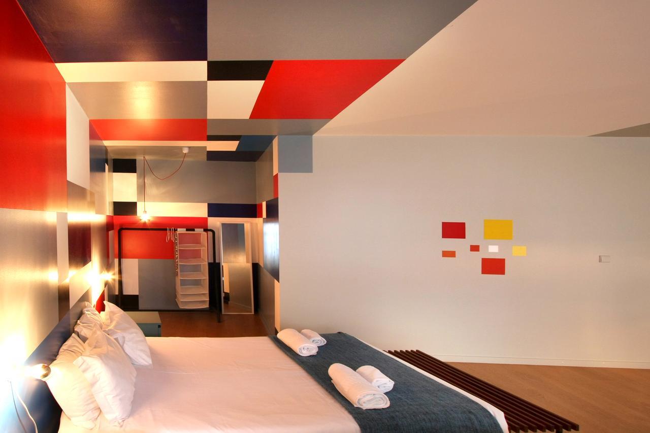 Flats - Un-almada House Apartamento